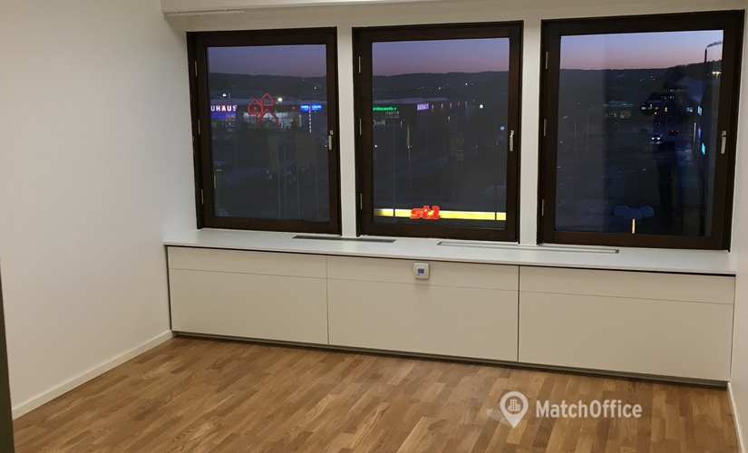 Flexibel arbetsplats(Yta:32 m²) att hyra i Hantverksvägen 15, 436 33 Askim-Frölunda-Högsbo. Bra läge | MatchOffice.se