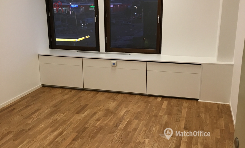 Flexibel arbetsplats(Yta:32 m²) att hyra i Hantverksvägen 15, 436 33 Askim-Frölunda-Högsbo. WiFi-anslutning ingår | MatchOffice.se