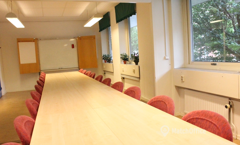 Explore comfortable a 32 m² Co-working  in Majorna-Linne, Djurgårdsgatan 40 (414 64) - 2 | MatchOffice