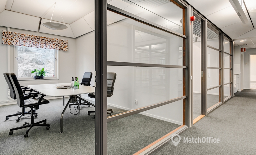 Flexibel arbetsplats(Yta:60 m²) att hyra i Vikdalsgränd 10A, 131 52 Nacka. Bra läge | MatchOffice.se