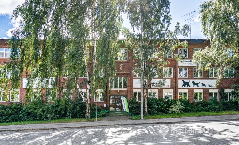 Flexibel arbetsplats(Yta:15 m²) att hyra i Elektravägen 31, 126 30 Hägersten. Tillgång 24/7 | MatchOffice.se