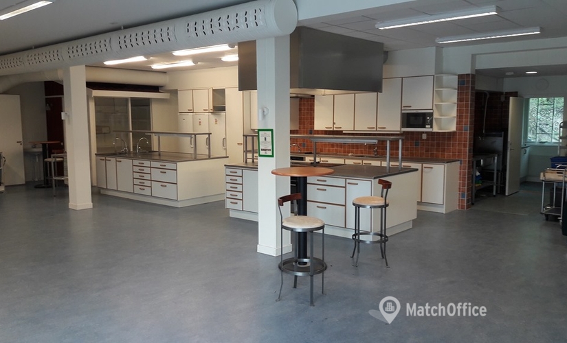 220 m² möblerad Butikslokal för uthyrning i Stockholm Norrort, Upplands Väsby (194 34) - 1 | MatchOffice