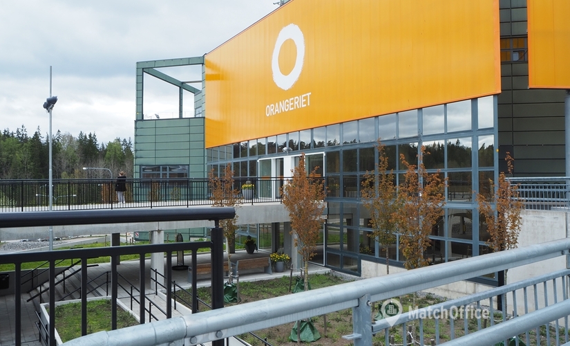 3000 m² Lagerhall uthyres i Huddinge, Kungens Kurva (141 75) - 1 | MatchOffice