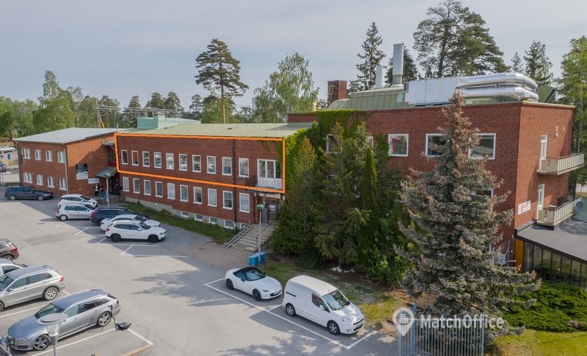 226 m² Verkstad att hyra i Södertälje, Södertälje (151 38) - 0 | MatchOffice