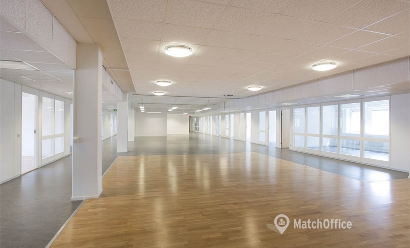 1835 m² Företagscentrum för uthyrning i Stockholm Norrort, Kanalvägen 12 (194 61) - 4 | MatchOffice