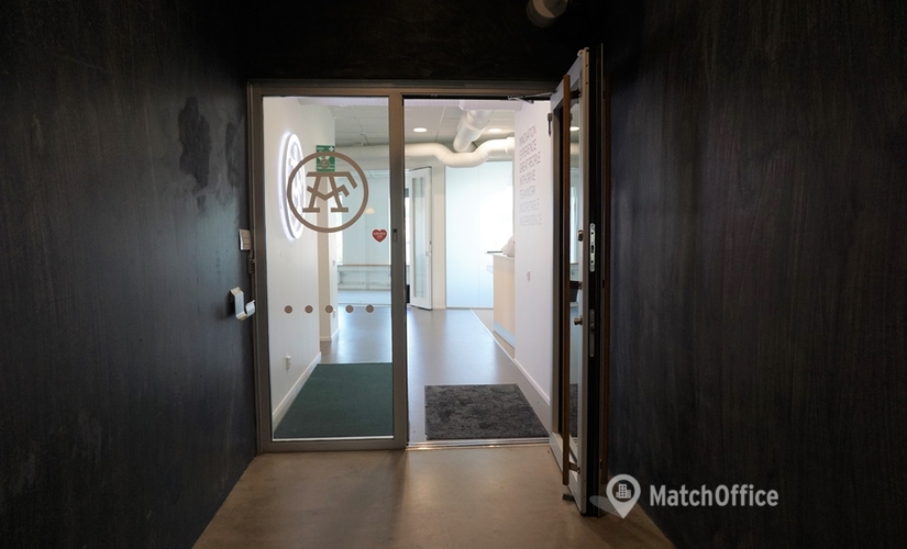 460 m² Office up for rent in Varberg, Varberg (432 40) can meet all your requirements  - 3 | MatchOffice.com