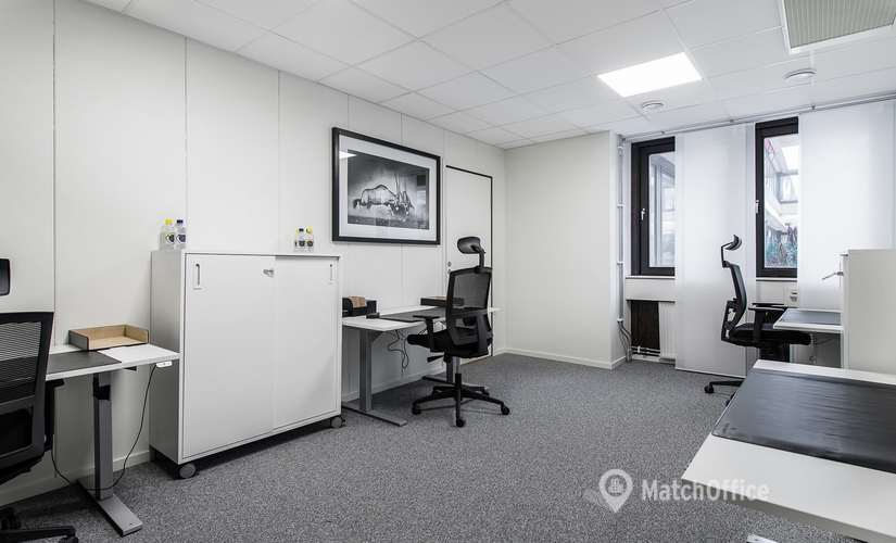 39 m² Business center building up for rent in Alvsjo, Varuvägen 9 (125 20) - 1 | MatchOffice