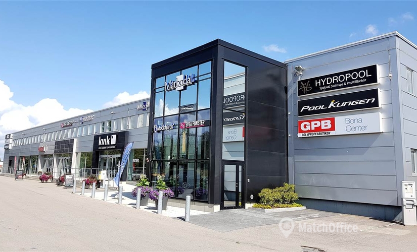 1300 m² Furnished Commercial shop up for rent in Upplands Vasby, Stockholmsvägen 35 (194 61) - 1 | MatchOffice