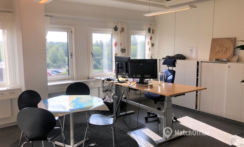 1115 m² bekväma Kontorsrum för uthyrning i Huddinge-Farsta, Farsta (123 43) möter alla dina önskemål  - 2 | MatchOffice.se