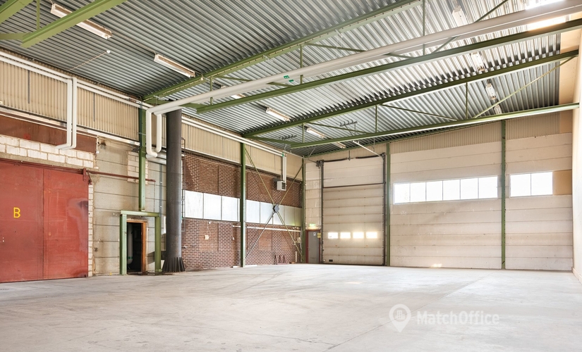 1340 m² Warehouse up for rent in Hassleholm, Hässleholm (281 41) - 2 | MatchOffice