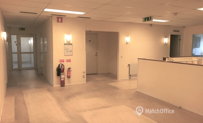 1167 m² Warehouse up for rent in Stockholm Norrort, Kungsängen (196 37) - 2 | MatchOffice.com