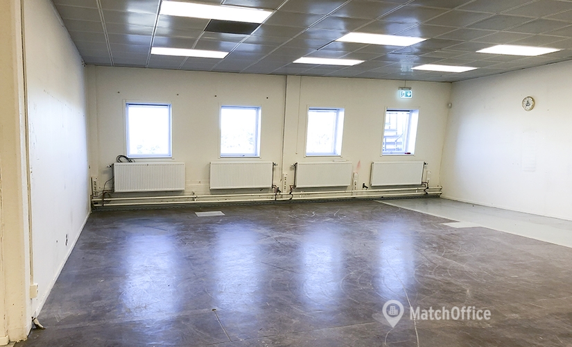 780 m² Commercial warehouse for rent in Nacka, Nacka (131 36) - 4 | MatchOffice.com
