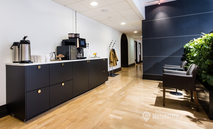 Affärscentrum(Yta:60 m²) att hyra i Kungsgatan 10, 111 43 Norrmalm. Lång- och korttidsuthyrning | MatchOffice.se