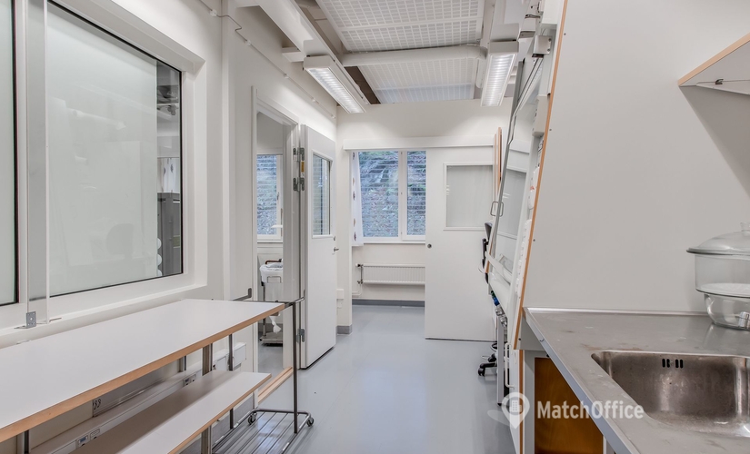 1146 m² Business center att hyra i Södertälje, Södertälje (151 36) - 1 | MatchOffice.se