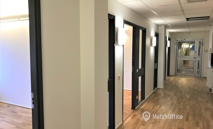 94 m² moderna Kontorsplatser uthyres i Danderyd-Täby, Täby (183 62) skulle vara fördelaktigt för ditt företag  - 4 | MatchOffice