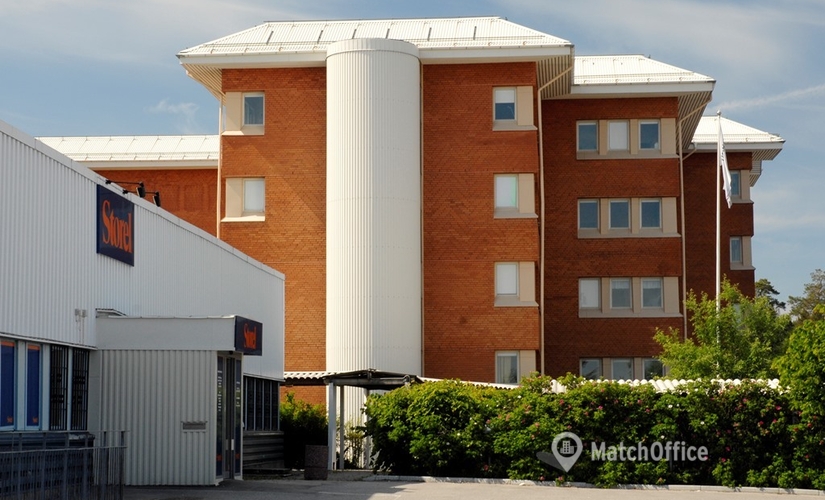 Kontorsplatser(Yta:154 m²) att hyra i Lunda, Domnarvsgatan 11, 163 53 Kista. Inga extra avgifter | MatchOffice.se