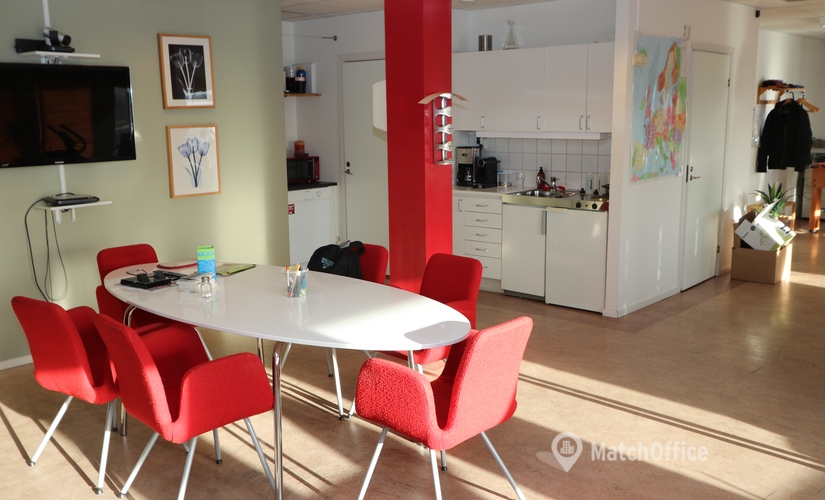 135 m² bekväma Kontorsplatser för uthyrning i Göteborg Marieholm, Marieholmsgatan (415 02) erbjuder allt du behöver - 1 | MatchOffice.se