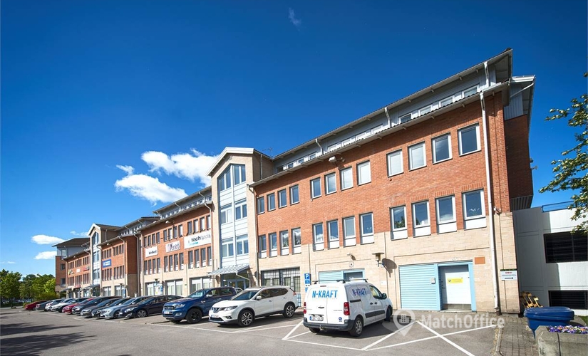 Affärscentrum(Yta:946 m²) för uthyrning i Sjöängsvägen 6, 192 72 Sollentuna. Bra läge | MatchOffice.se
