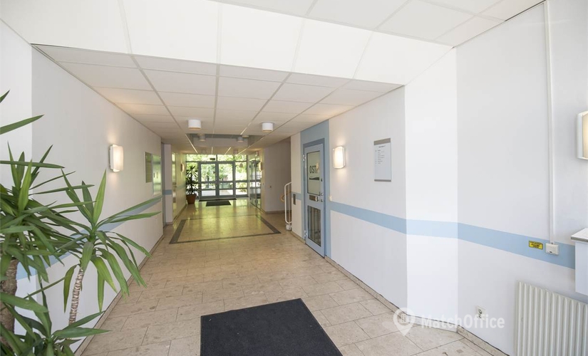 946 m² Business center building for rent in Sollentuna, Sjöängsvägen 6 (192 72) - 4 | MatchOffice.com