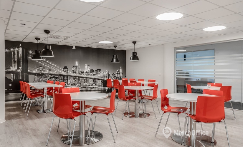 Kontorshotell(Yta:45 m²) att hyra i Vallgatan 9, 170 67 Solna. Endast från verifierade hyresvärdar | MatchOffice.se