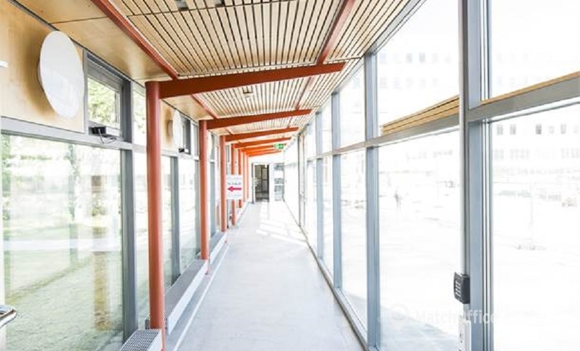 Affärscentrum(Yta:688 m²) för uthyrning i Glasfibergatan 6, 125 45 Älvsjö. Handikappanpassad | MatchOffice.se