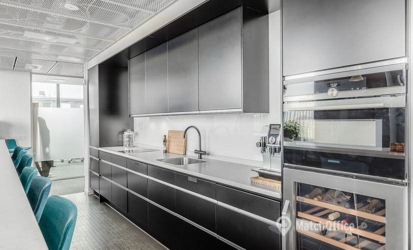 820 m² lediga Kontorsplatser att hyra i Gärdet, Sandhamnsgatan 63 (115 28) skulle vara fördelaktigt för ditt företag - 1 | MatchOffice.se