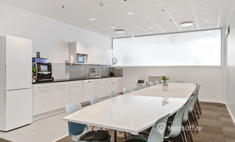 298 m² bekväma Kontorsplatser uthyres i Malmö Västra Hamnen, Östra Varvsgatan 4 (211 75) skulle vara fördelaktigt för ditt företag - 3 | MatchOffice