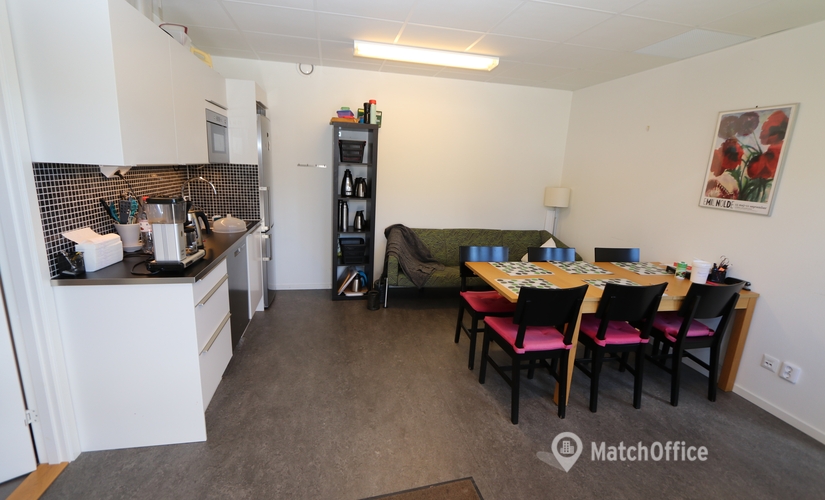 241 m² Industrilokal uthyres i Hisingen, Tuvevägen 37 (417 05) - 1 | MatchOffice