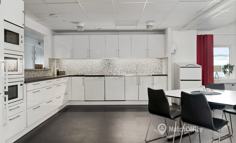 27 m² Business space in Norrkoping, Svärmaregatan 3 (603 61) - 4 | MatchOffice.com