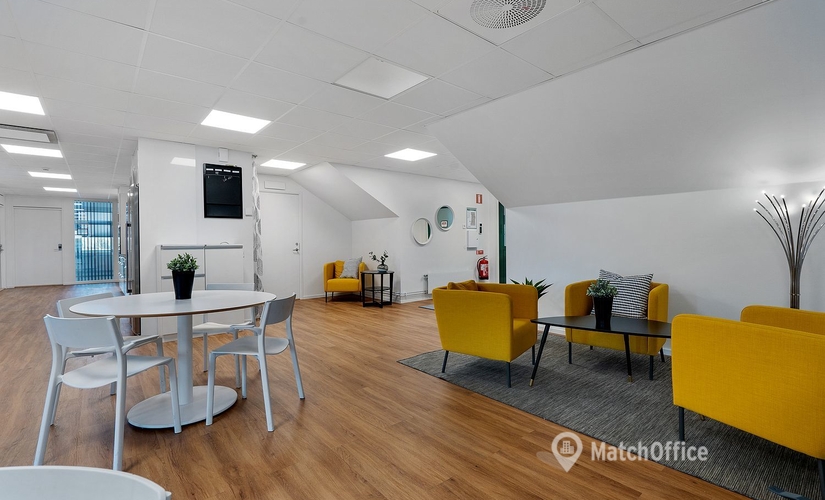 Kontorsutrymme(Yta:17 m²)	för uthyrning i Svärmaregatan 3, 603 61 Norrköping. Endast från verifierade hyresvärdar | MatchOffice.se