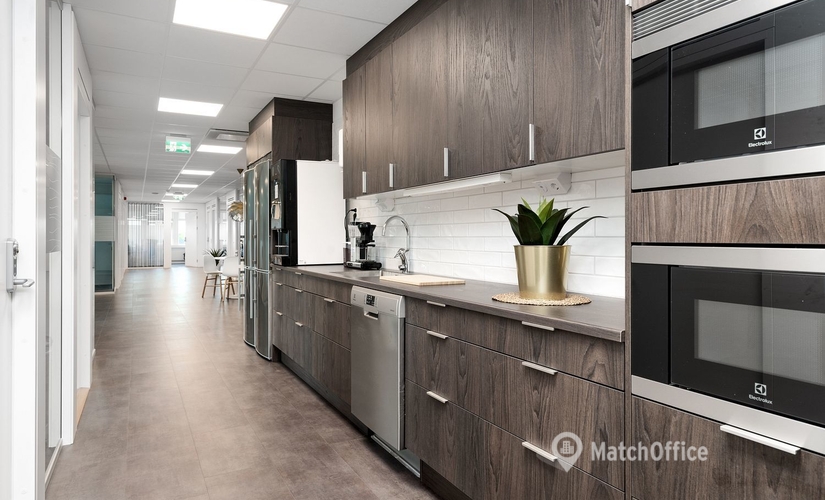 18 m² Business center in Norrkoping, Svärmaregatan 1 (603 61) - 1 | MatchOffice.com