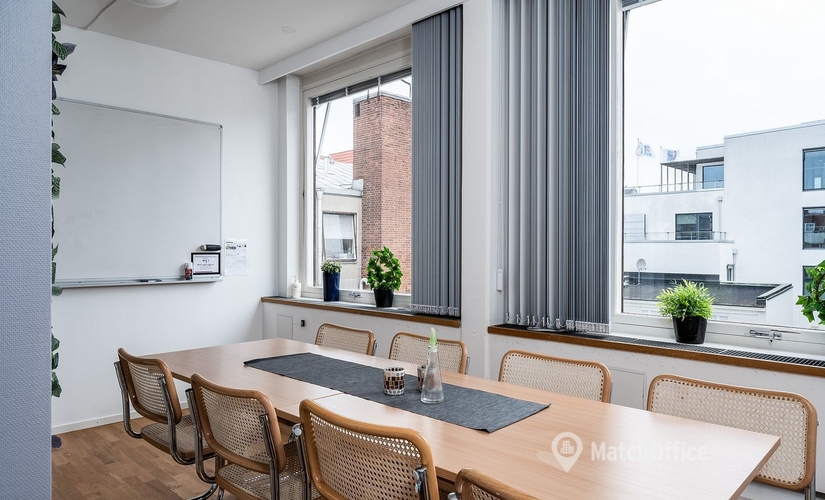 Kontorshotell(Yta:40 m²) för uthyrning i Kaggensgatan 30, 392 32 Kalmar. WiFi-anslutning ingår | MatchOffice.se