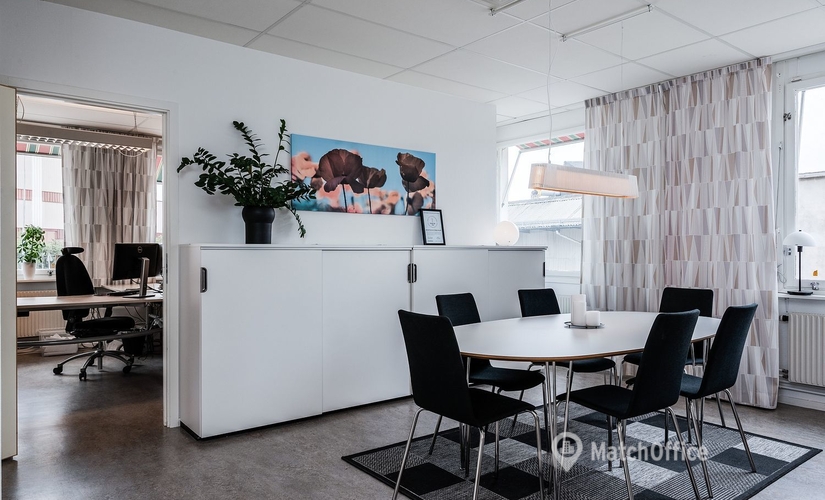 124 m² Business park building up for rent in Kalmar, Verkstadsgatan 1 (392 39) - 3 | MatchOffice.com