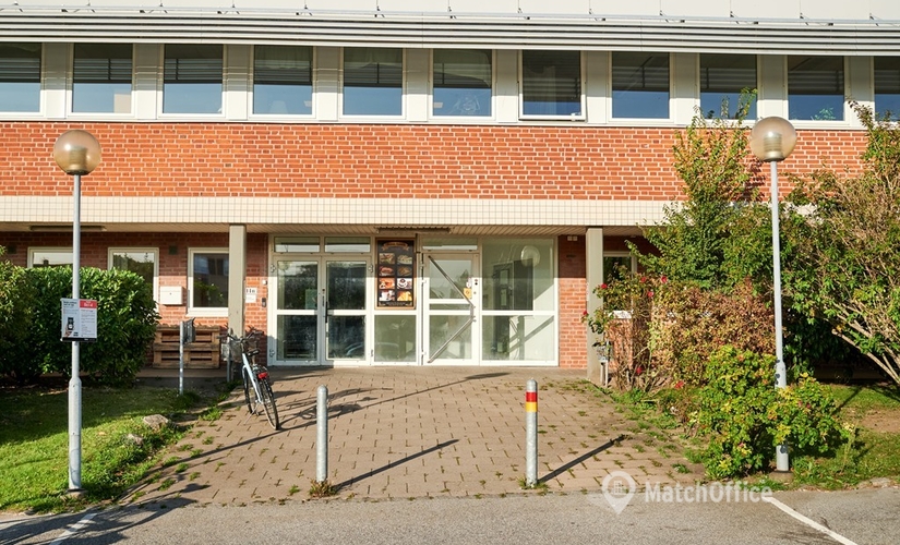 Kontorsrum(Yta:1046 m²)	att hyra i Västra Hindbyvägen 14, 214 58 Fosie. Bra läge | MatchOffice.se