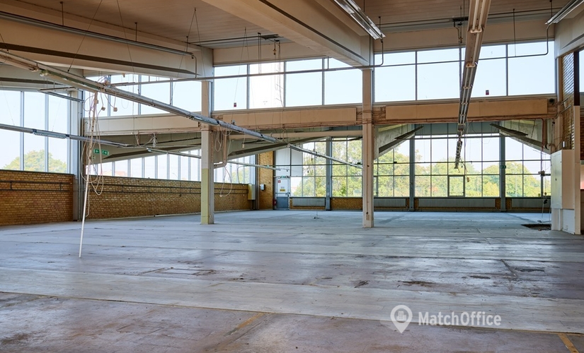 1046 m² Office space up for rent in Fosie, Västra Hindbyvägen 14, 214 58  - 1 | MatchOffice