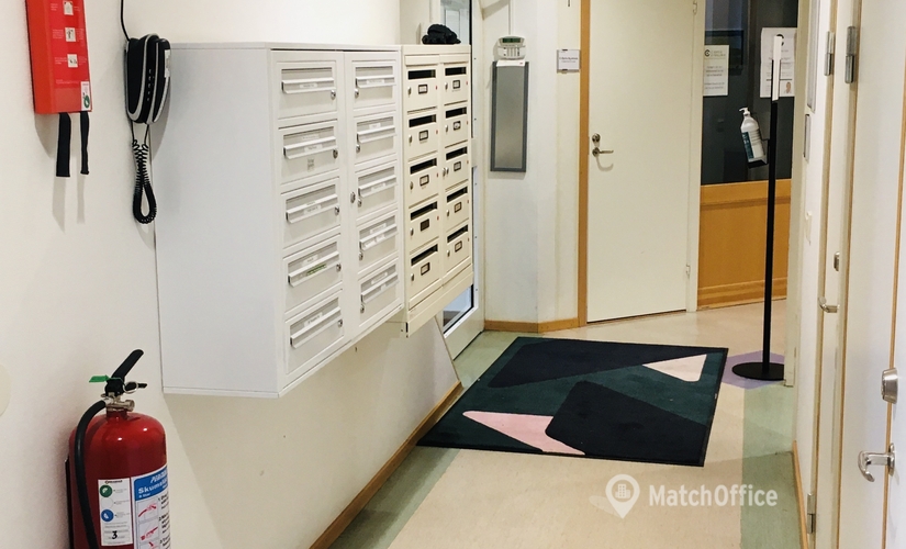 Kontorshotell(Yta:120 m²) för uthyrning i Södra Malmgatan 7, 392 34 Kalmar. WiFi-anslutning ingår | MatchOffice.se