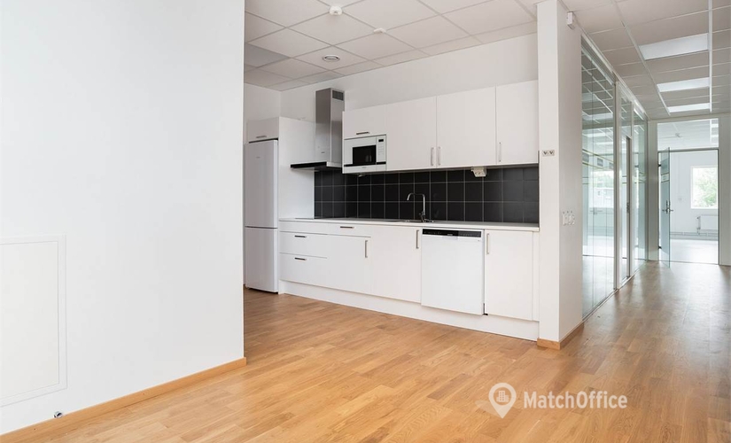 347 m² kommersiell Butik för uthyrning i Södertälje, Morabergsvägen 33b (152 42) - 3 | MatchOffice.se