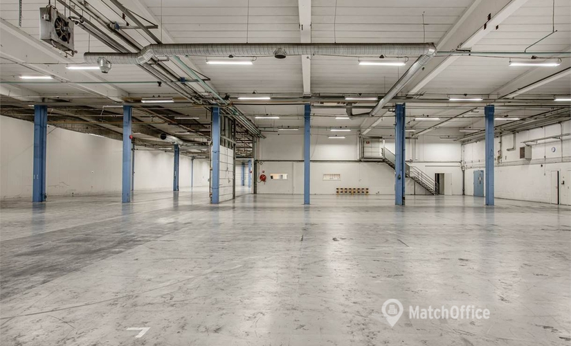 3335 m² Commercial warehouse up for rent in Arvika, Korpralsvägen 1 (671 34) - 1 | MatchOffice.com