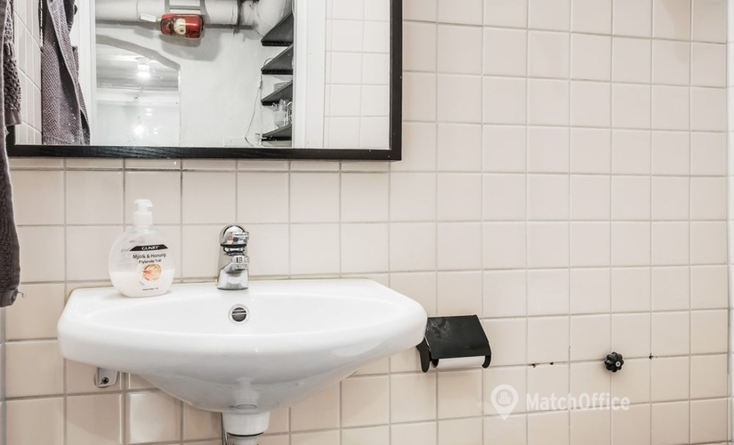 65 m² flexibla Kontorsplatser att hyra i Stockholm Gamla Stan, Johannesgränd 2 (111 30) möter alla dina behov - 2 | MatchOffice.se