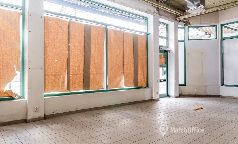 83 m² ledig Butikslokal att hyra i Eslöv, Stora Torg 6 (241 30) - 0 | MatchOffice.se