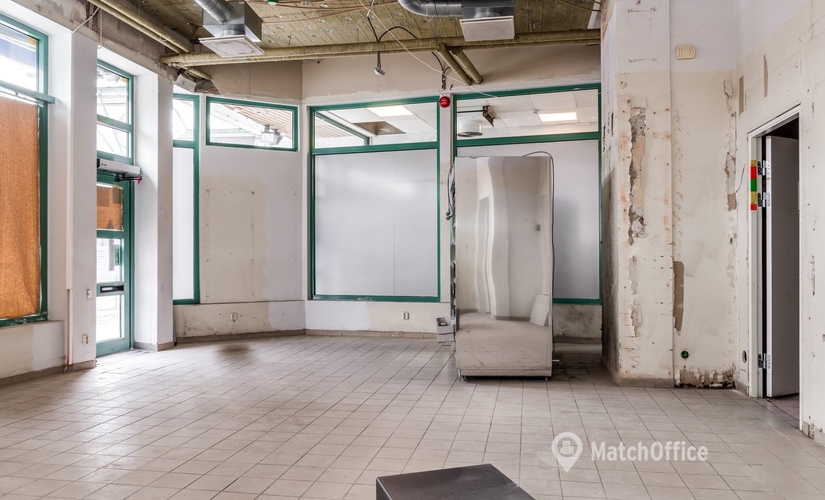 83 m² möblerad Butikslokal för uthyrning i Eslöv, Stora Torg 6 (241 30) - 1 | MatchOffice