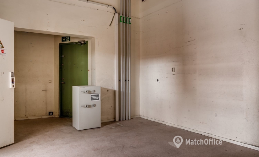 83 m² möblerad Butik uthyres i Eslöv, Stora Torg 6 (241 30) - 2 | MatchOffice.se