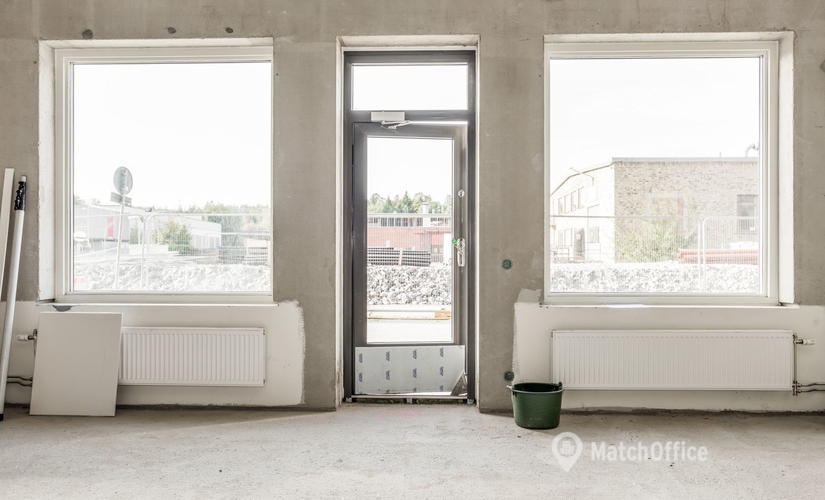 97 m² Lagerhall uthyres i Huddinge, Lackerargränd 1 (141 46) - 2 | MatchOffice.se