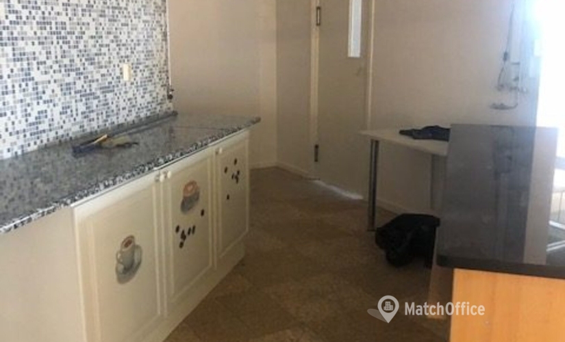 179 m² bekväma Kontorsplatser för uthyrning i Karlskoga, Centrumleden 25 (691 31) erbjuder allt du behöver - 3 | MatchOffice.se