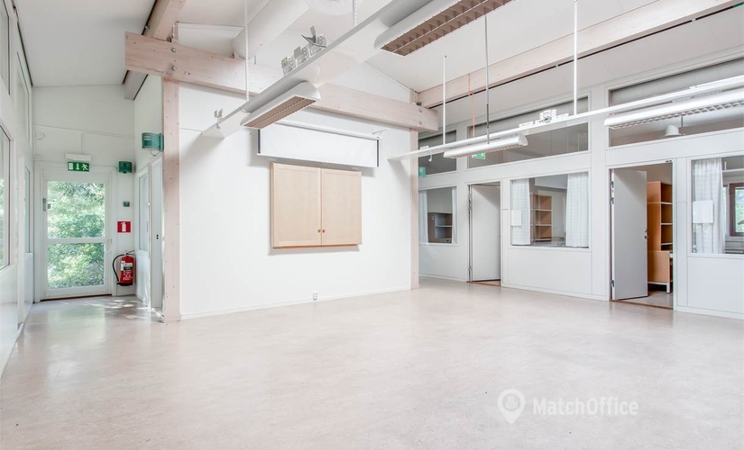 1400 m² moderna Kontorsrum uthyres i Södertälje, Astraallén 10 (152 57) skulle vara fördelaktigt för ditt företag  - 3 | MatchOffice.se