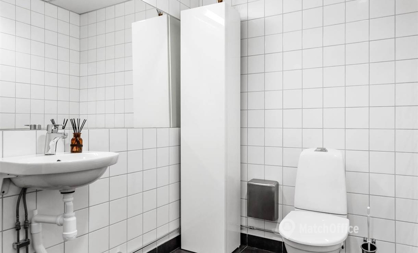 660 m² exklusiva Kontor att hyra i Kista, Esbogatan 18 (164 74) möter alla dina önskemål  - 1 | MatchOffice