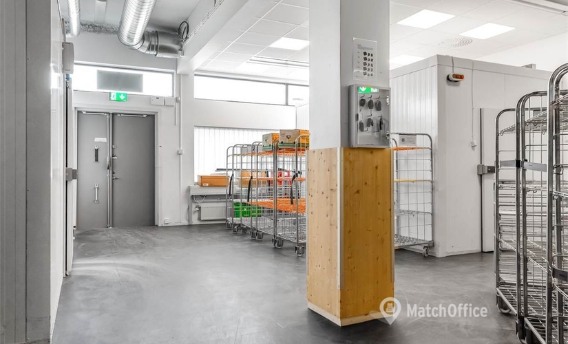 660 m² bekväma Kontorsplatser för uthyrning i Kista, Esbogatan 18 (164 74) skulle vara fördelaktigt för ditt företag  - 3 | MatchOffice