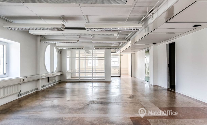 511 m² bekväma Kontor uthyres i Farsta, Mårbackagatan 19 (123 43) möter alla dina behov - 1 | MatchOffice.se