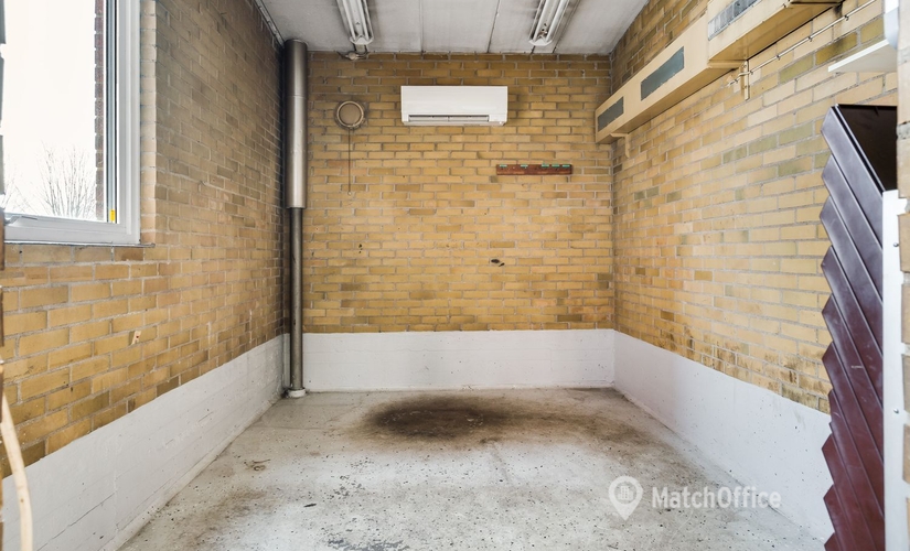 87 m² Verkstad för uthyrning i Svedala, Trelleborgsvägen 87 (233 93) - 0 | MatchOffice