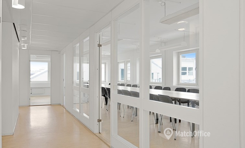 Kontorsrum(Yta:384 m²)	att hyra i Finlandsgatan 18, 164 74 Kista. Inga extra avgifter | MatchOffice.se